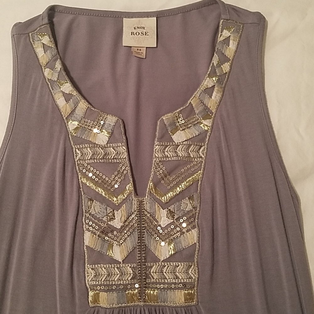 XS Gray Top